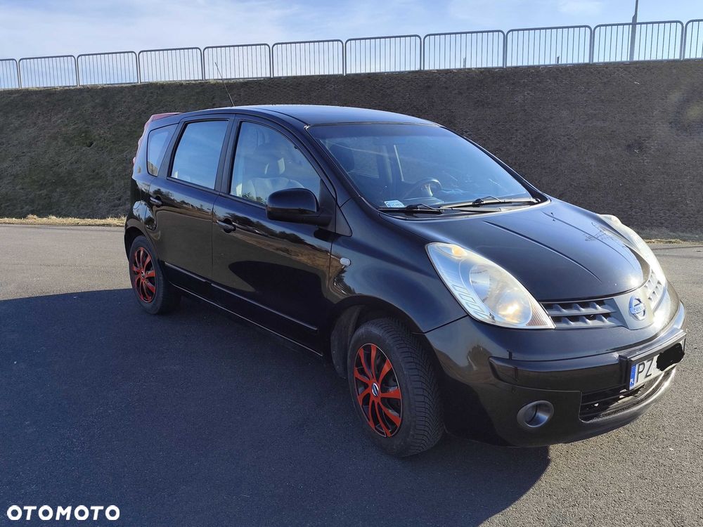 Nissan Note - 1