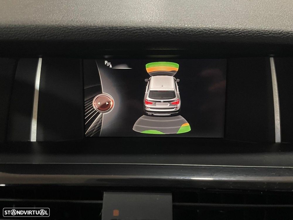 BMW X3 18 d sDrive Advantage - 14