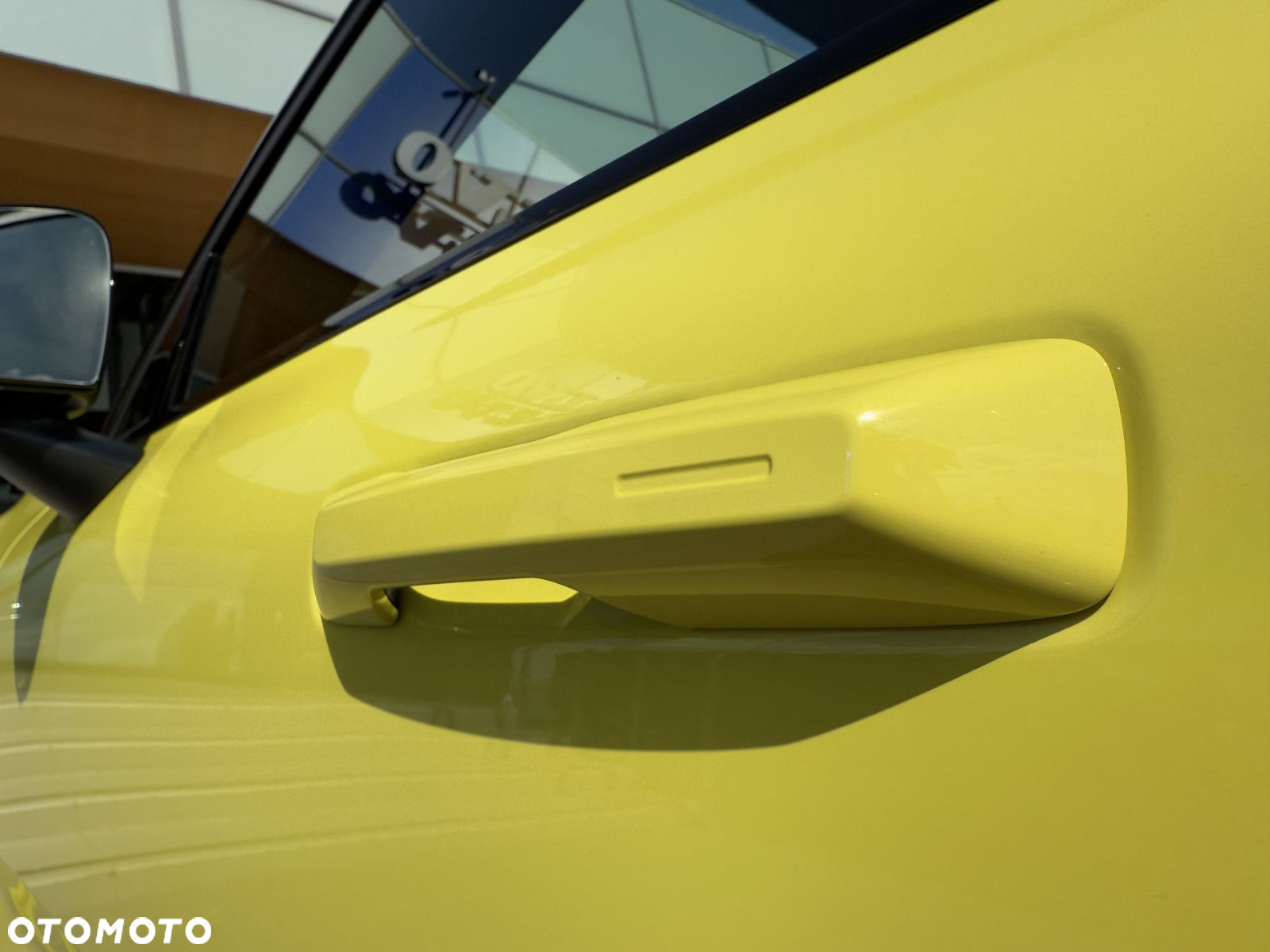 Volvo EX30 - 12