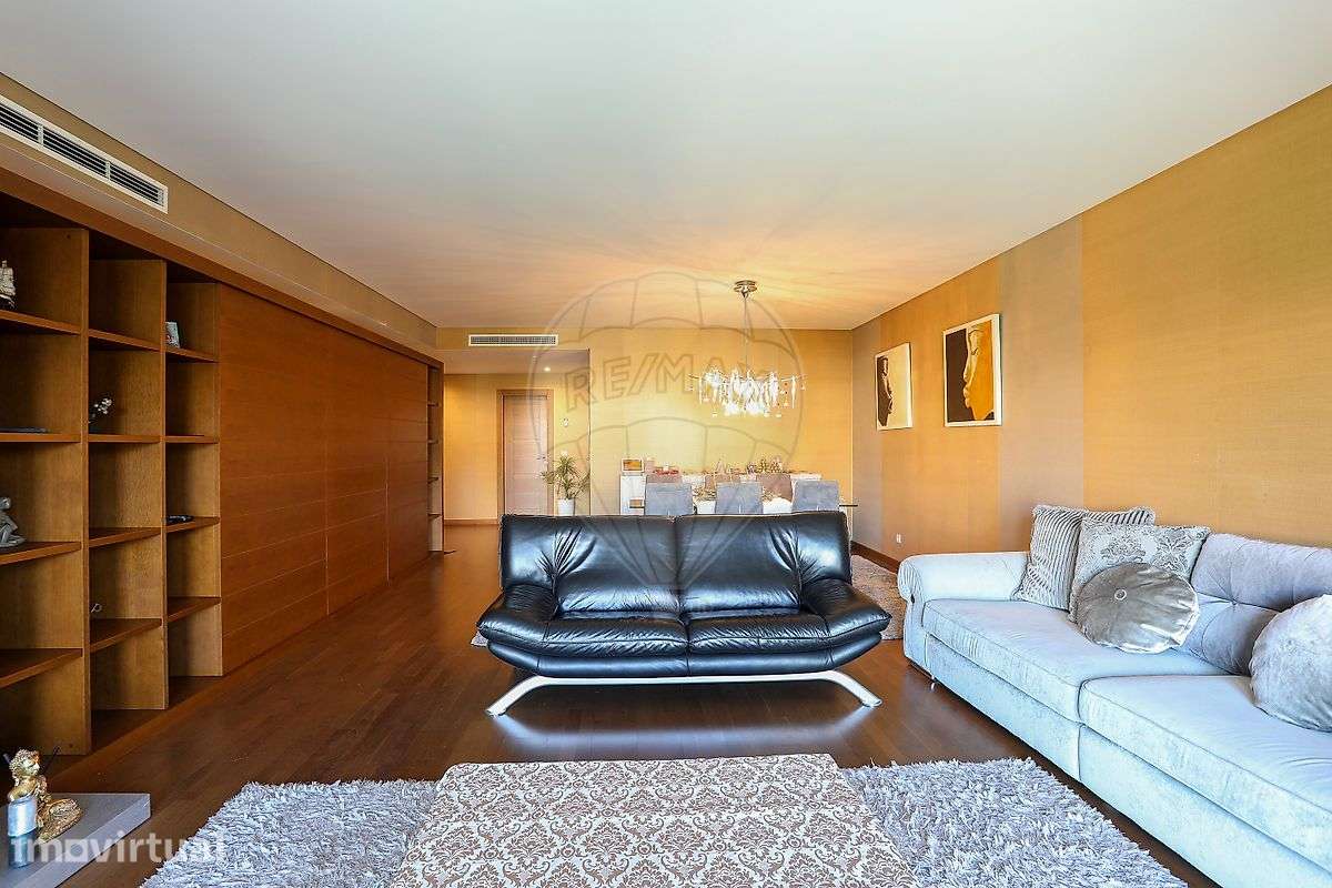Apartamento T4 para arrendamento - Grande imagem: 3/24
