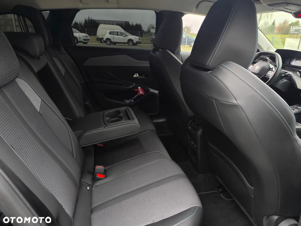 Peugeot 308 PureTech 130 GPF EAT8 Stop & Start GT Pack - 8