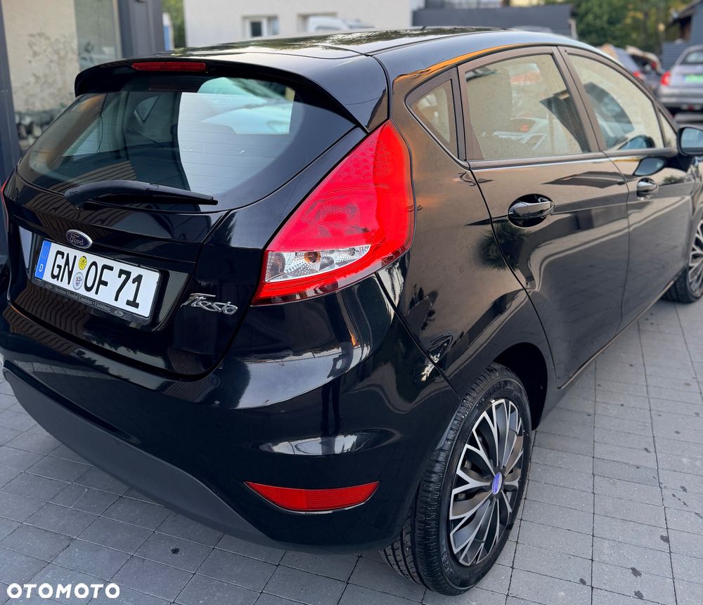 Ford Fiesta 1.25 Titanium EU5 - 20