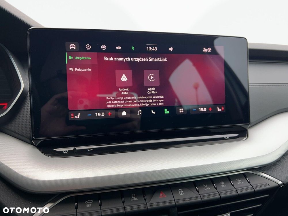 Skoda Octavia 2.0 TDI Selection DSG - 32