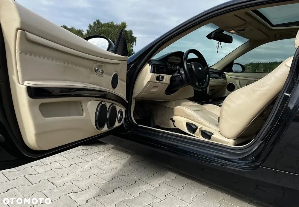 BMW Seria 3 320d - 5