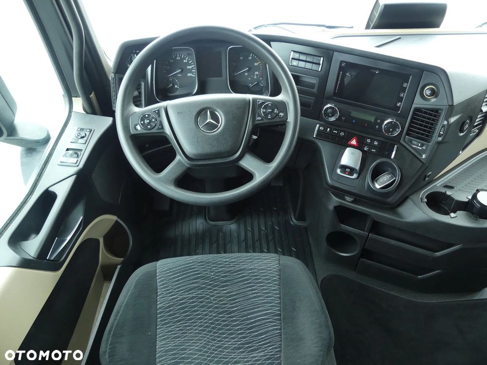 Mercedes-Benz ACTROS 1851 / EURO 6 / LOW DECK / IDEALNY STAN / BIG SPACE / - 30