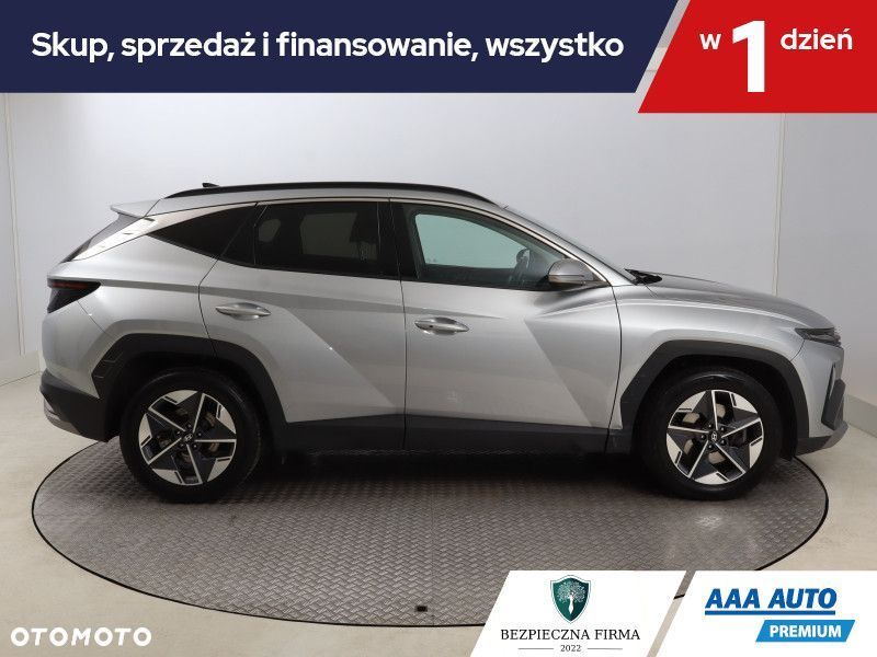 Hyundai Tucson - 8