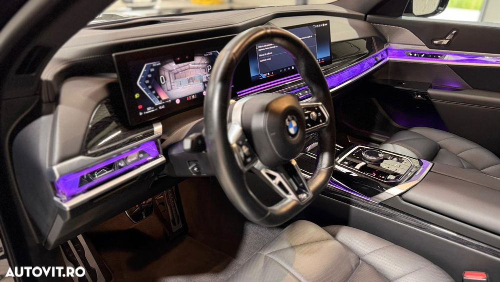 BMW Seria 7 740d xDrive MHEV - 14