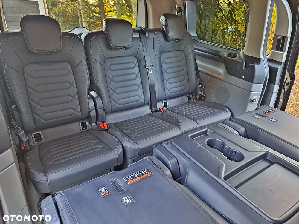 Ford Tourneo Custom L1H1 VA Autm Titanium - 23