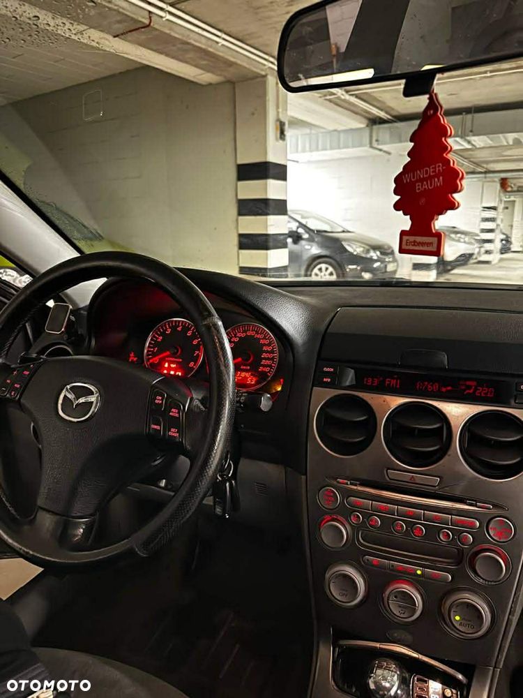 Mazda 6 - 4