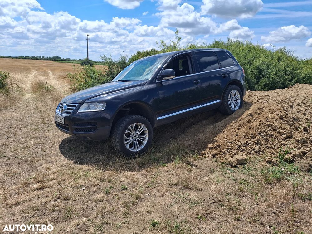 Volkswagen Touareg 2.5 TDI R5 Aut. - 10