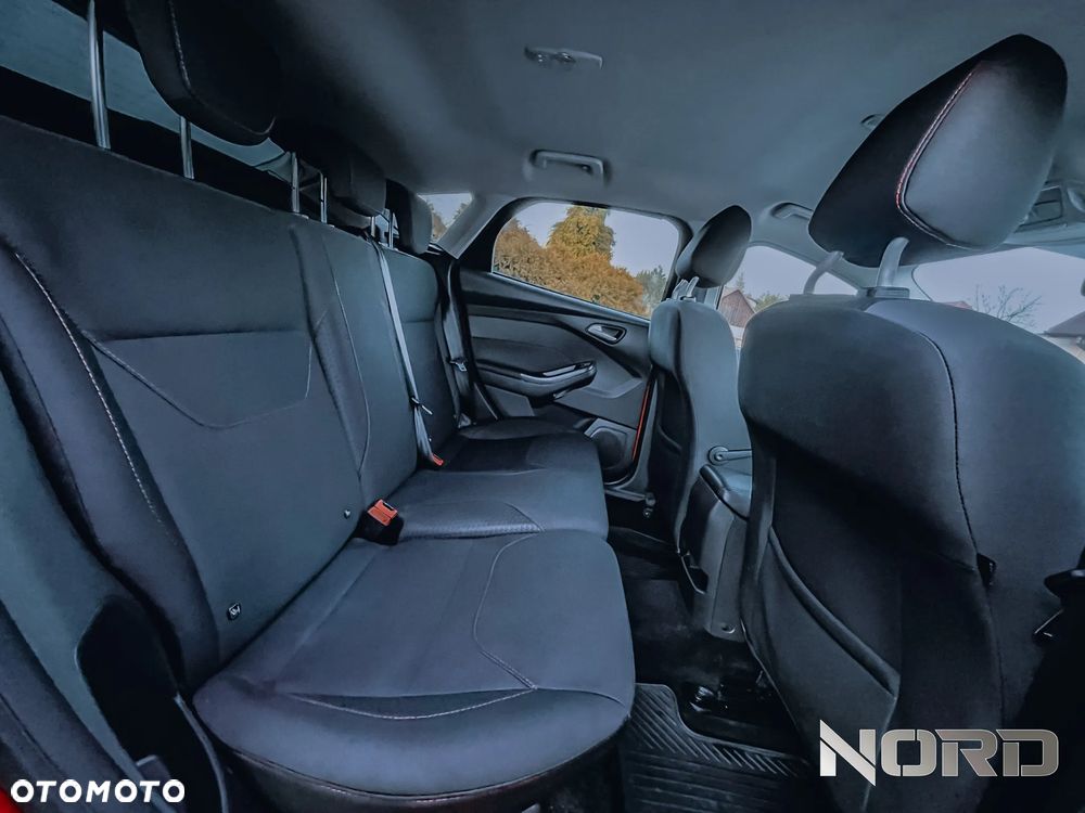 Ford Focus 1.5 EcoBoost Trend Sport ASS - 17