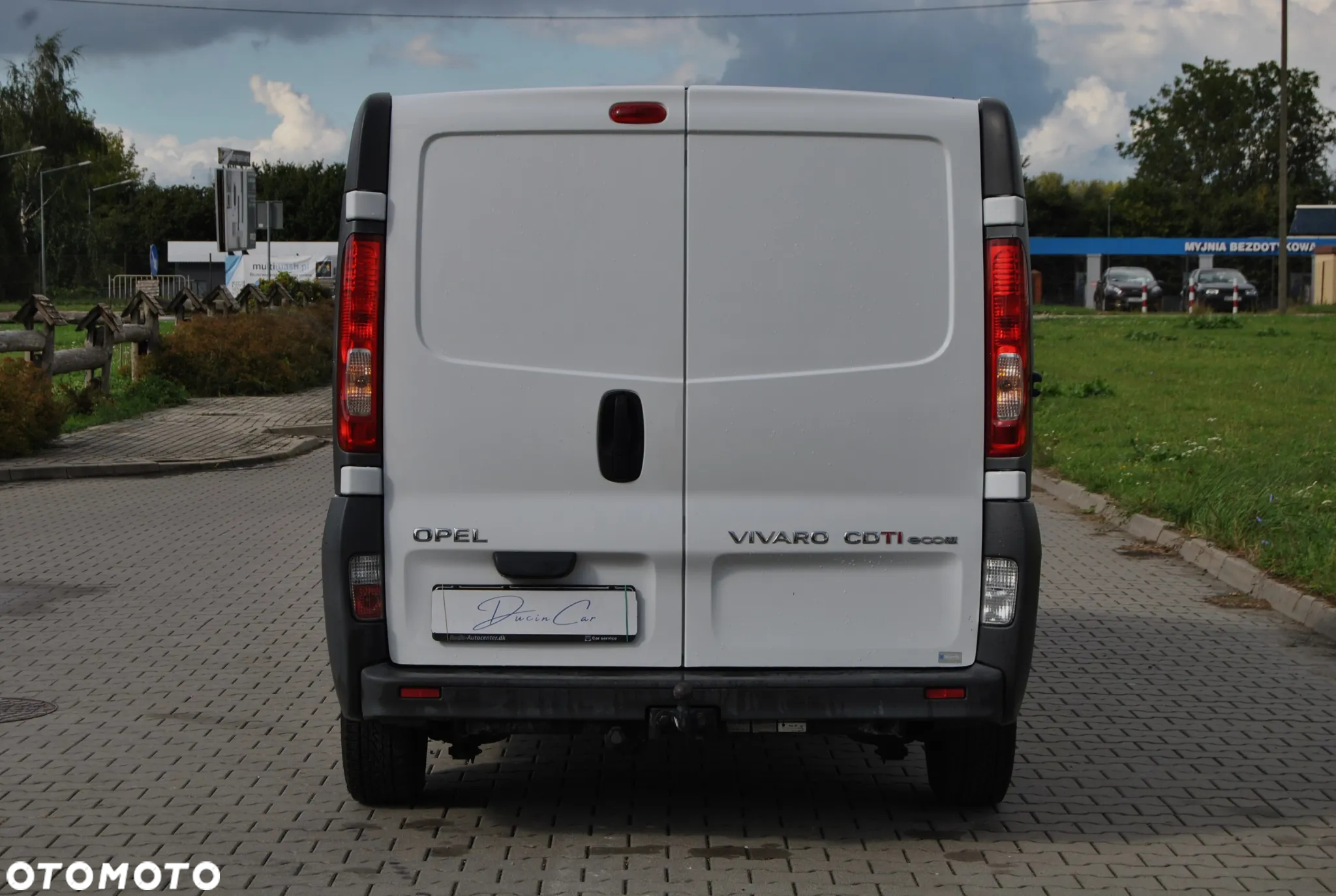 Opel Vivaro - 15