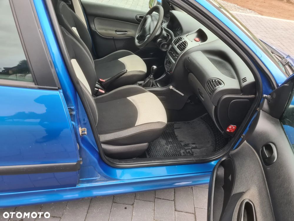Peugeot 206 1.4 Ambiance - 11