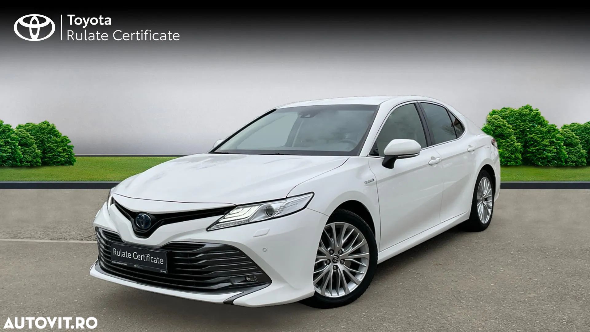 Toyota Camry 2.5 Hybrid Dynamic - 1