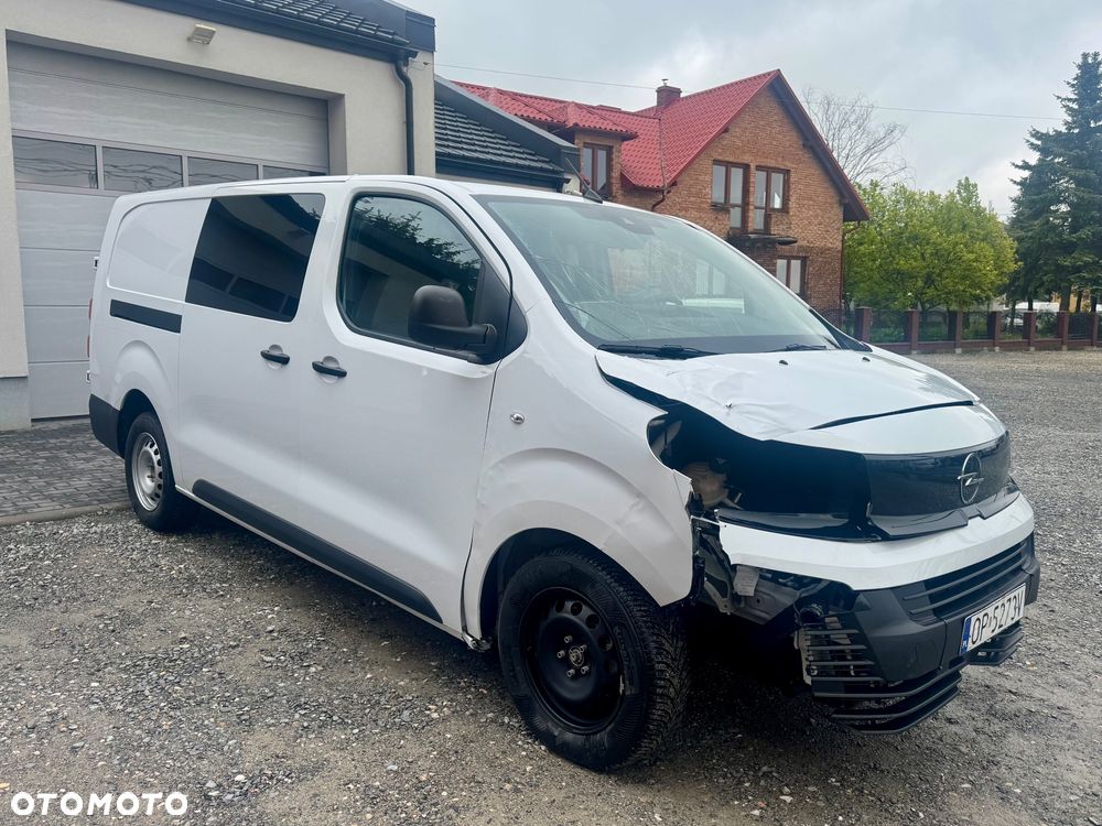 Opel Vivaro - 11