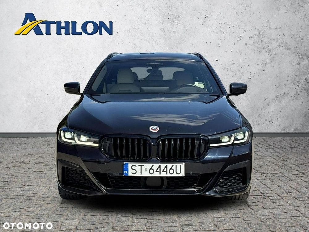BMW Seria 5 530i xDrive mHEV M Sport sport - 8