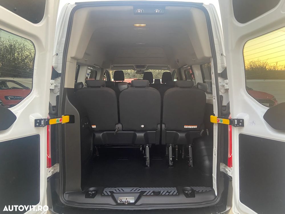 Ford Transit Custom Shuttle Bus 320 2.0 EcoBlue 130 CP L2H1 Trend - 24