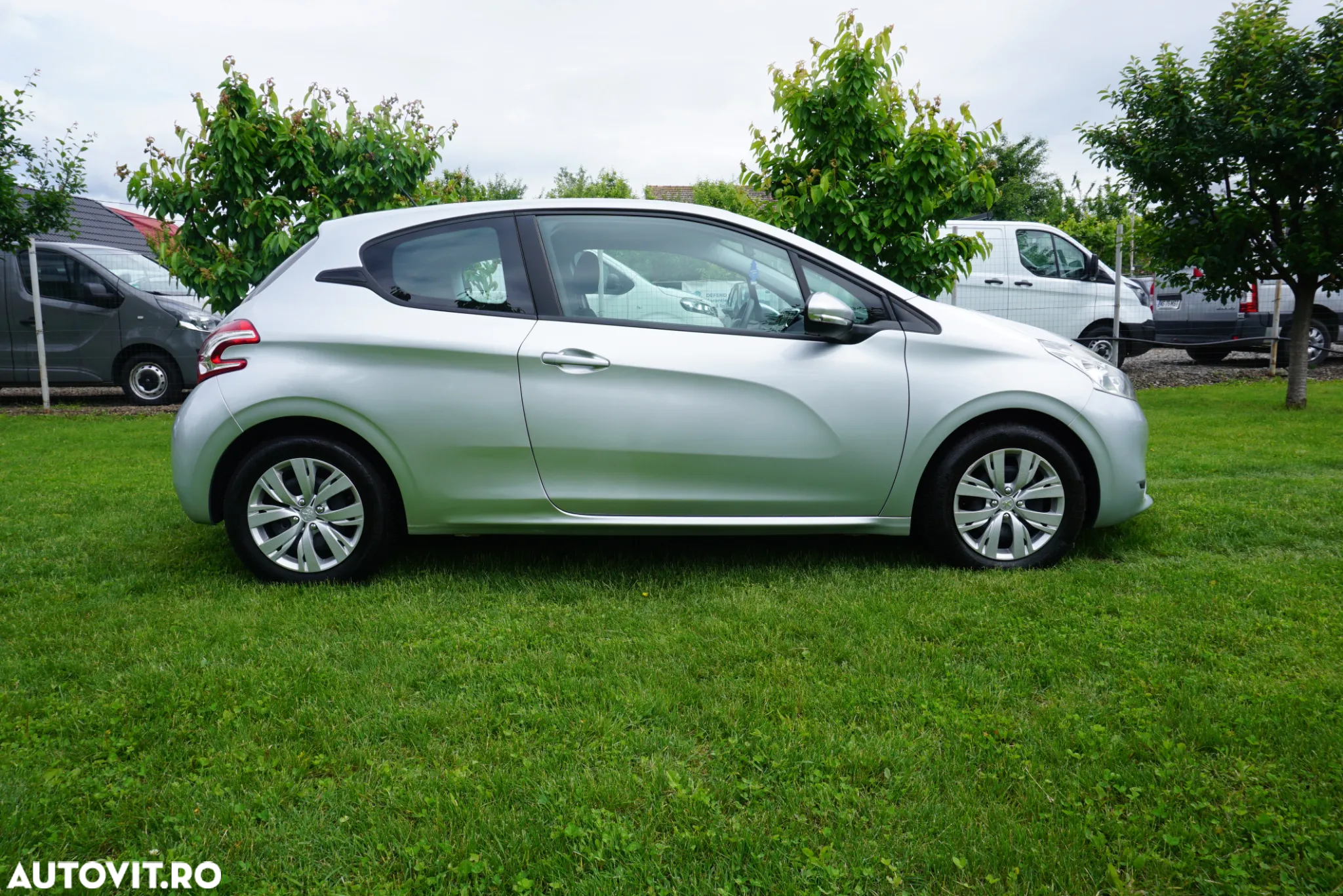 Peugeot 208 1.4 VTi Active - 3