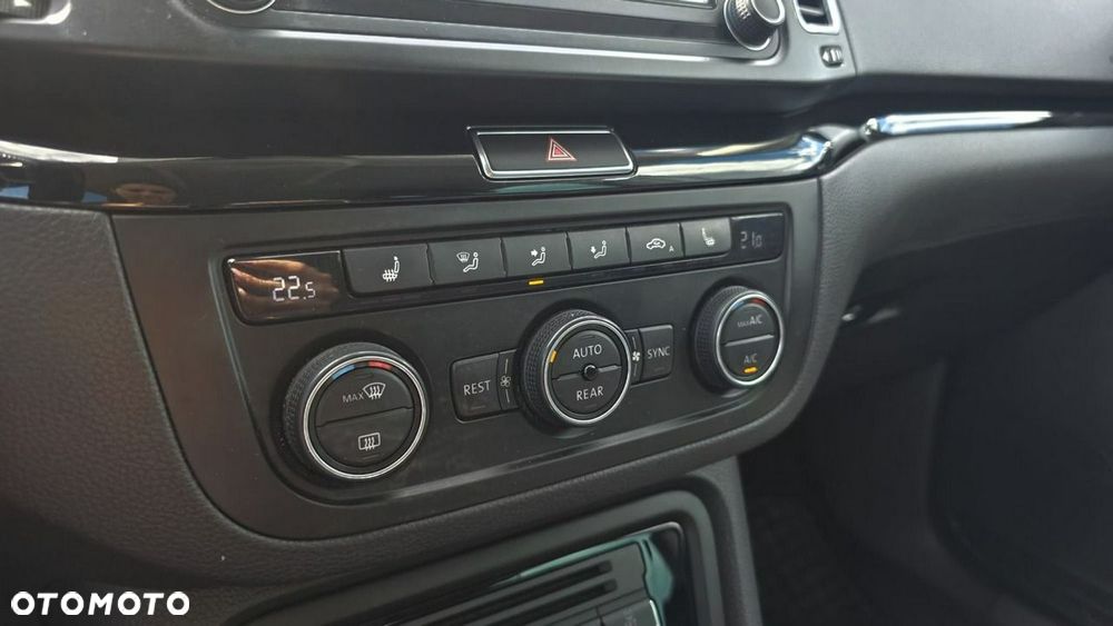 Volkswagen Sharan - 19