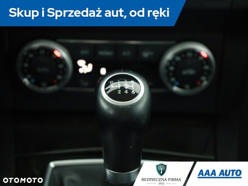 Mercedes-Benz GLK - 14