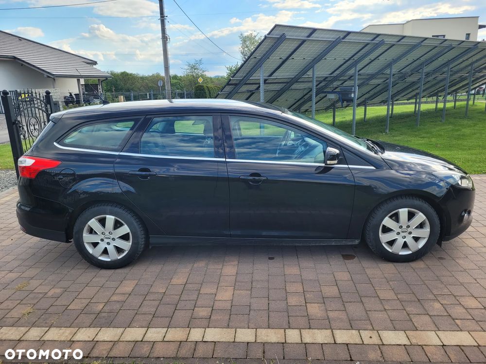 Ford Focus 1.6 TDCi DPF SYNC Edition - 6