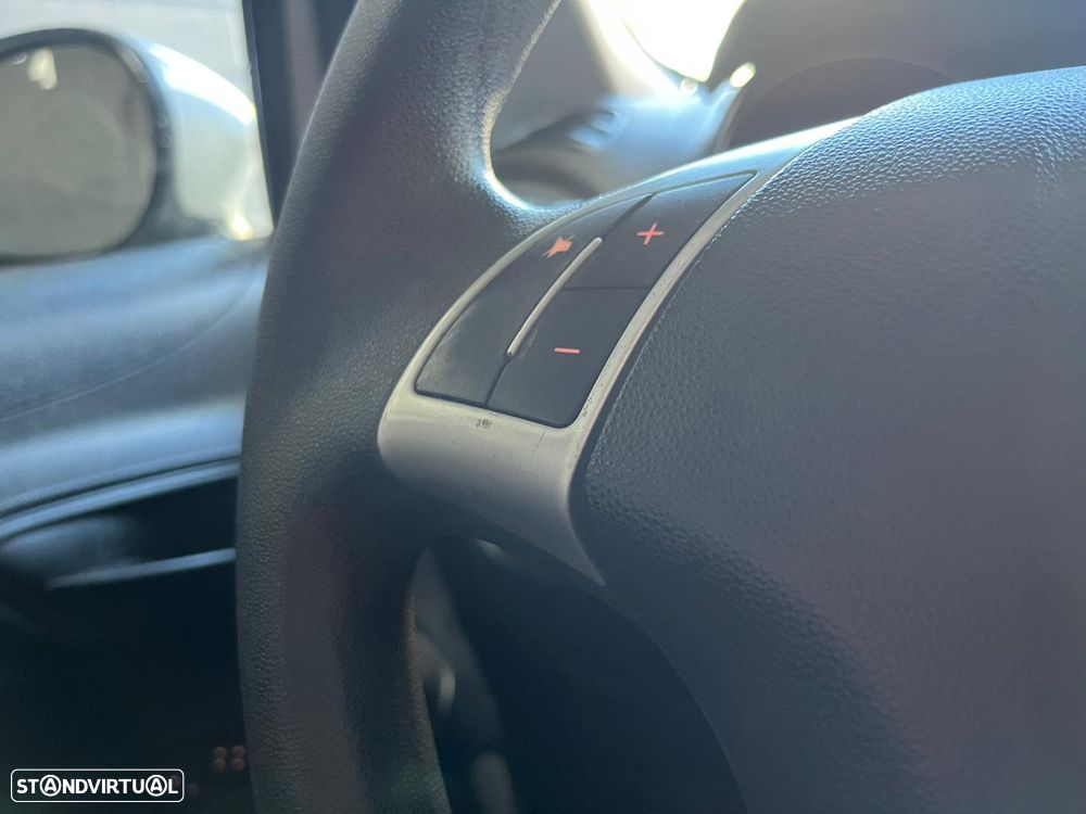 Fiat Punto 1.3 Multiject AC - 17