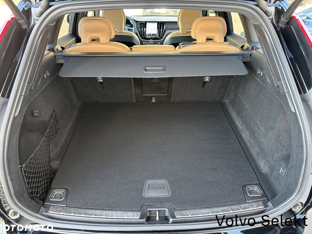 Volvo XC 60 - 25