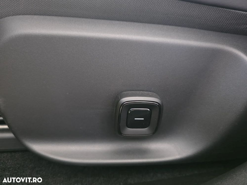 Volvo EX30 Single Motor Extended Range Plus - 12