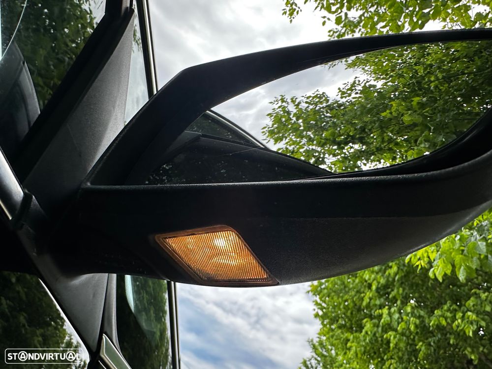 Ford S-Max 2.0 TDCi DPF Titanium - 22