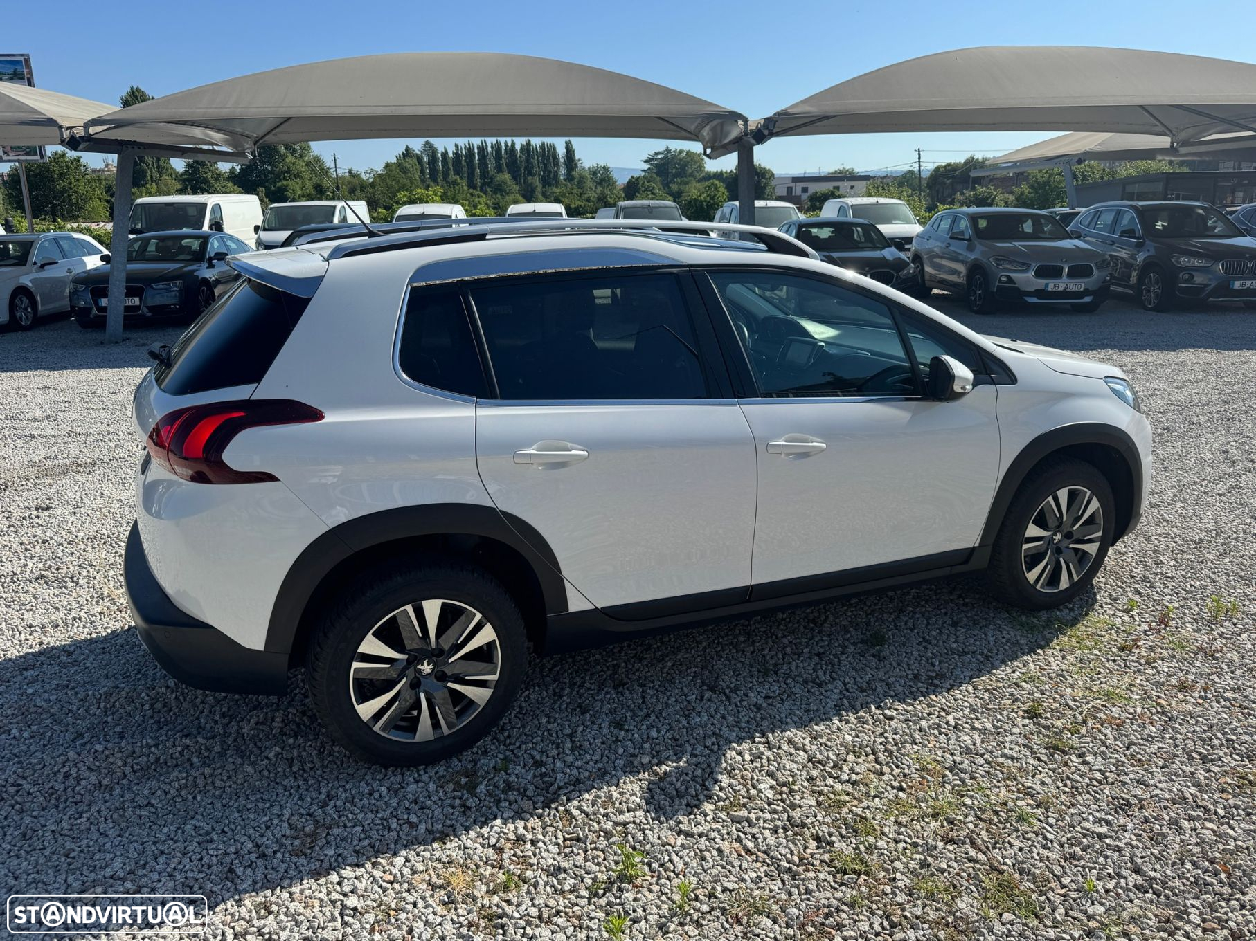 Peugeot 2008 1.2 PureTech Allure EAT6 - 6