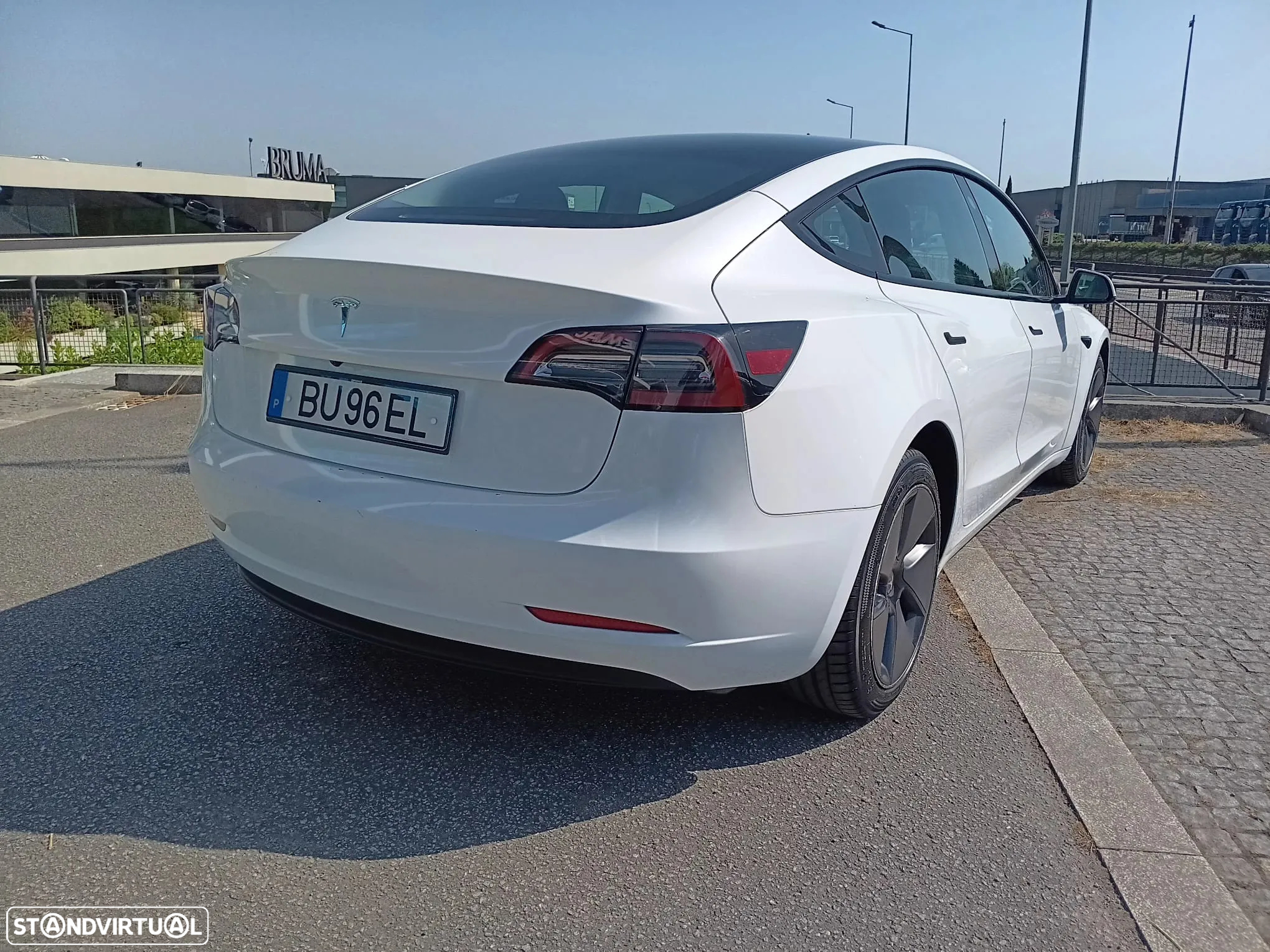 Tesla Model 3 Standard Range Plus RWD - 6