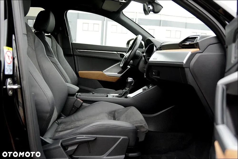 Audi Q3 Sportback 35 TDI S tronic S line - 24