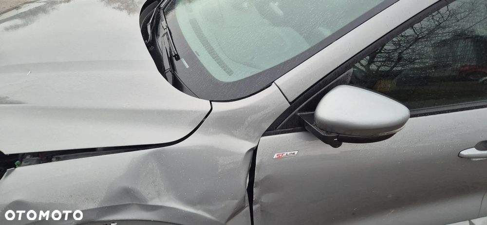 Ford Kuga 2.5 Duratec FHEV ST-LINE - 8