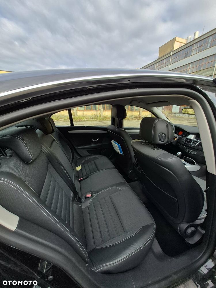 Renault Laguna 2.0 dCi Privilege - 6