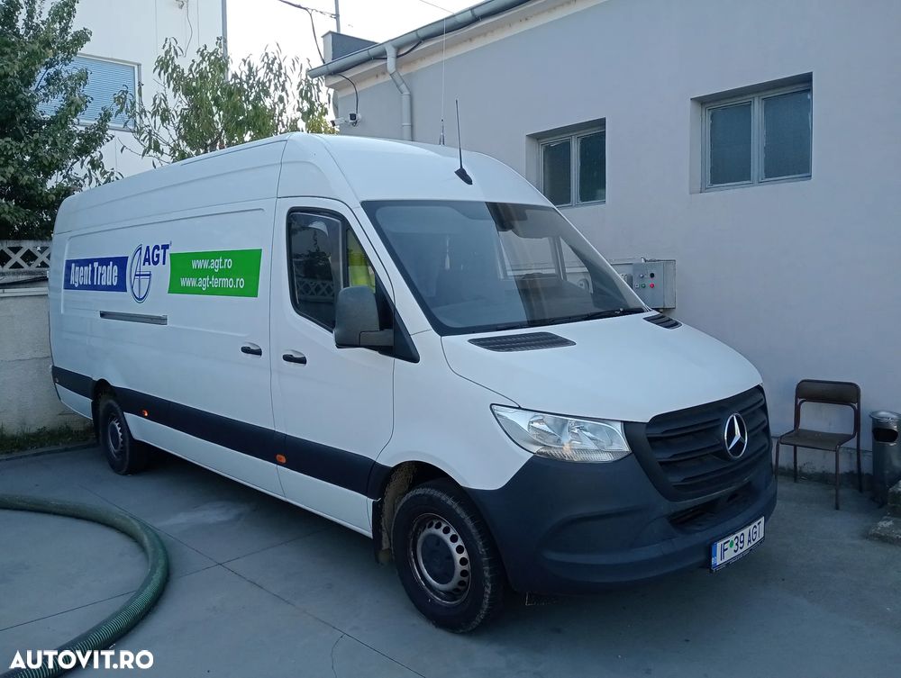 Mercedes-Benz SPRINTER - 10