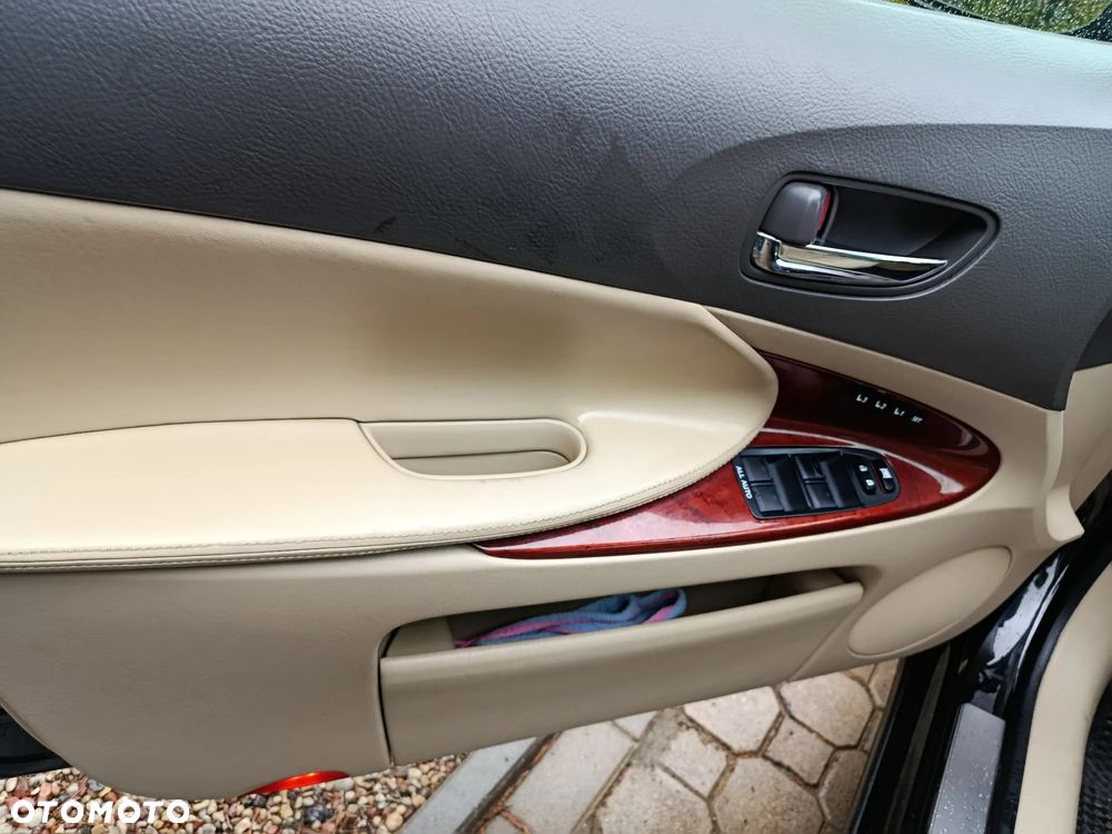 Lexus GS 300 Prestige + - 19