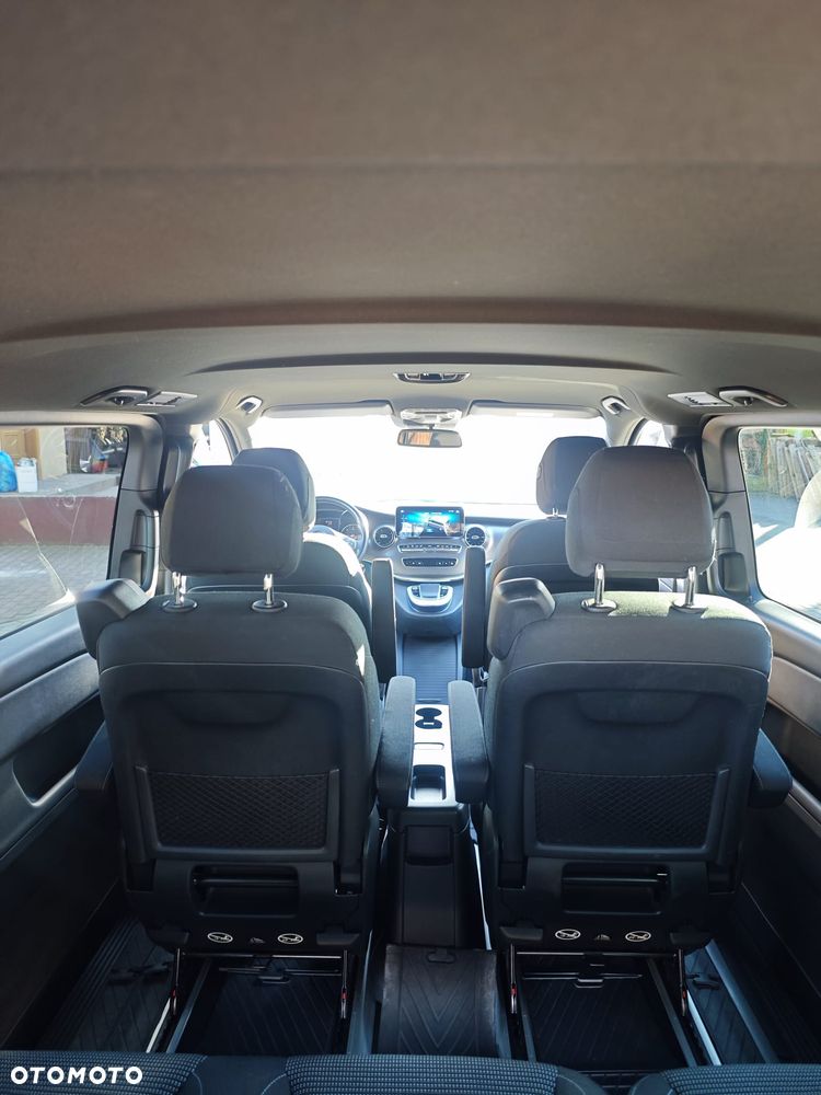 Mercedes-Benz Klasa V 300 d 4-Matic 9G-Tronic - 18