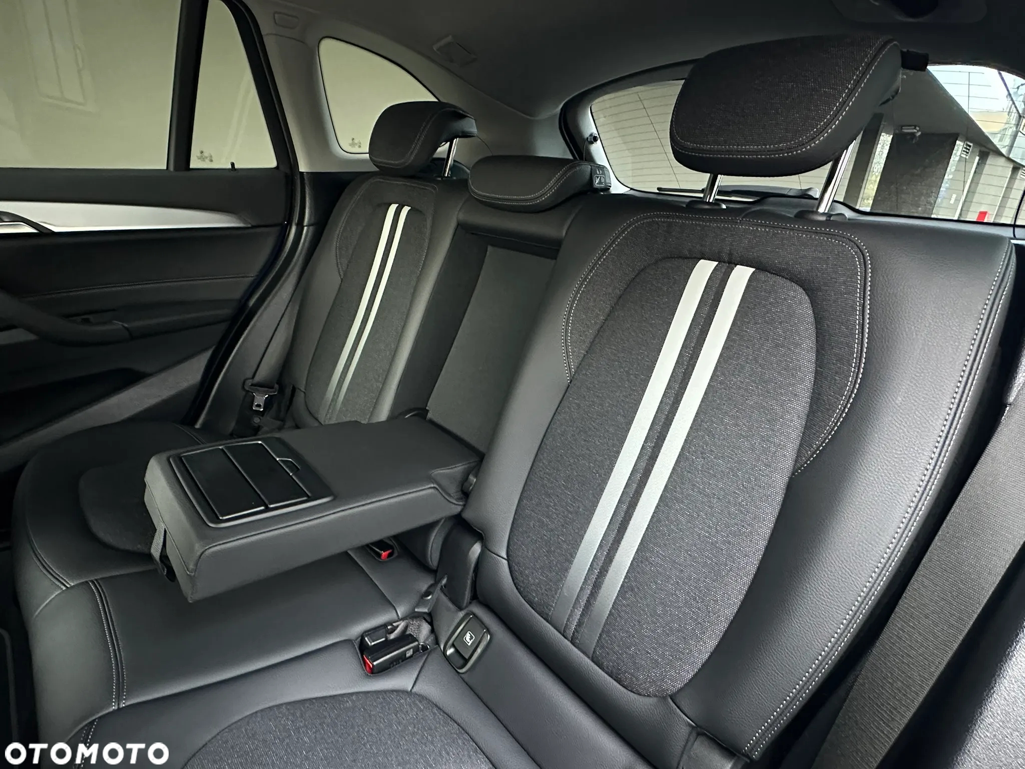BMW X1 sDrive20i Sport Line - 25