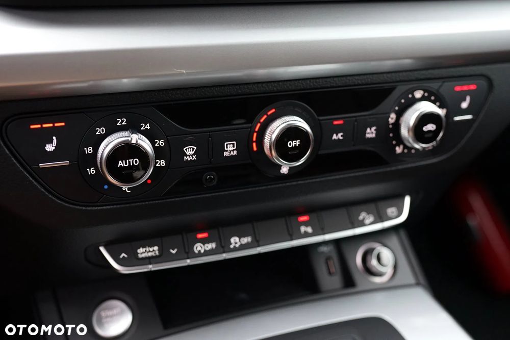 Audi Q5 35 TDI S tronic S line - 13