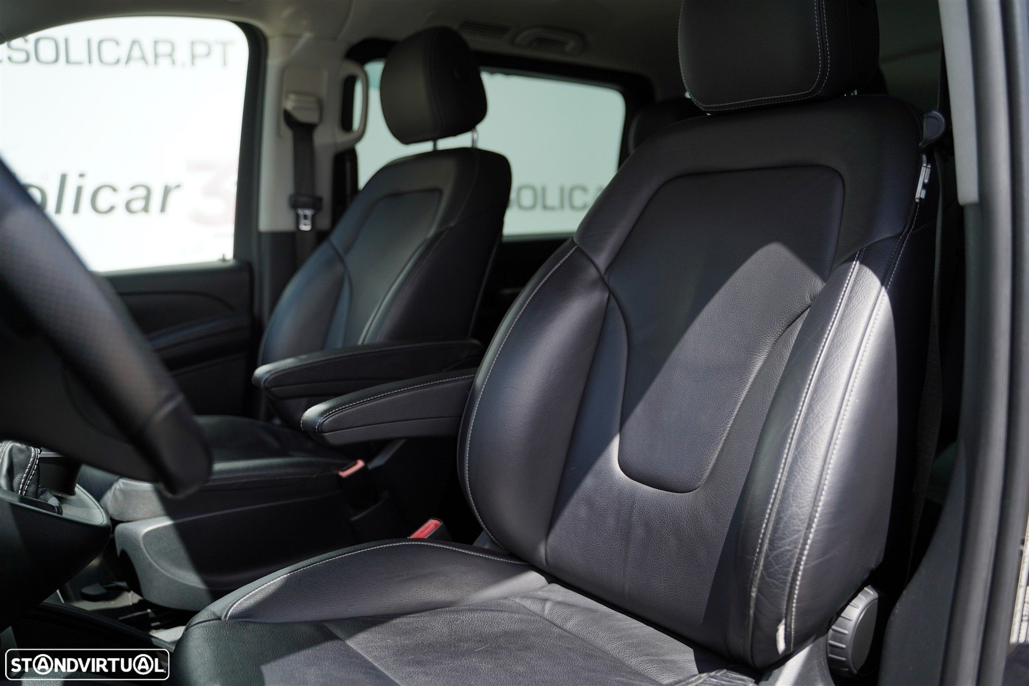 Mercedes-Benz V 220 d Longo Avantgarde - 24