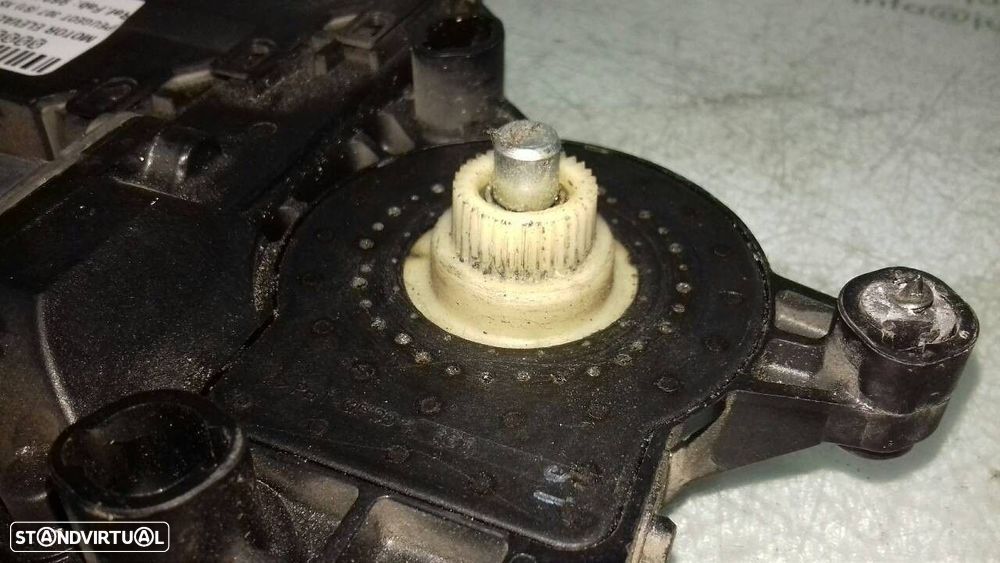 MOTOR ELEVADOR DE VIDRO FRONTAL ESQUERDO PEUGEOT 307 2002 -9634457580 - 1