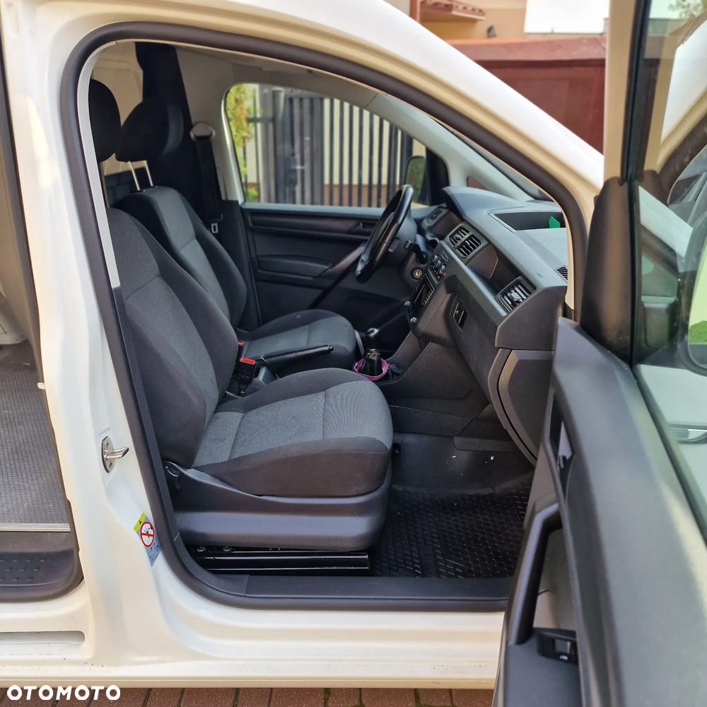 Volkswagen Caddy - 12