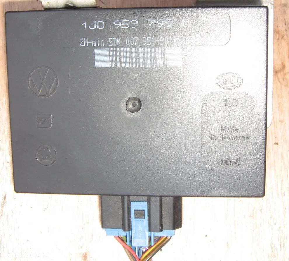 moduł komfortu PASSAT B5 GOLF IV 1J0959799Q