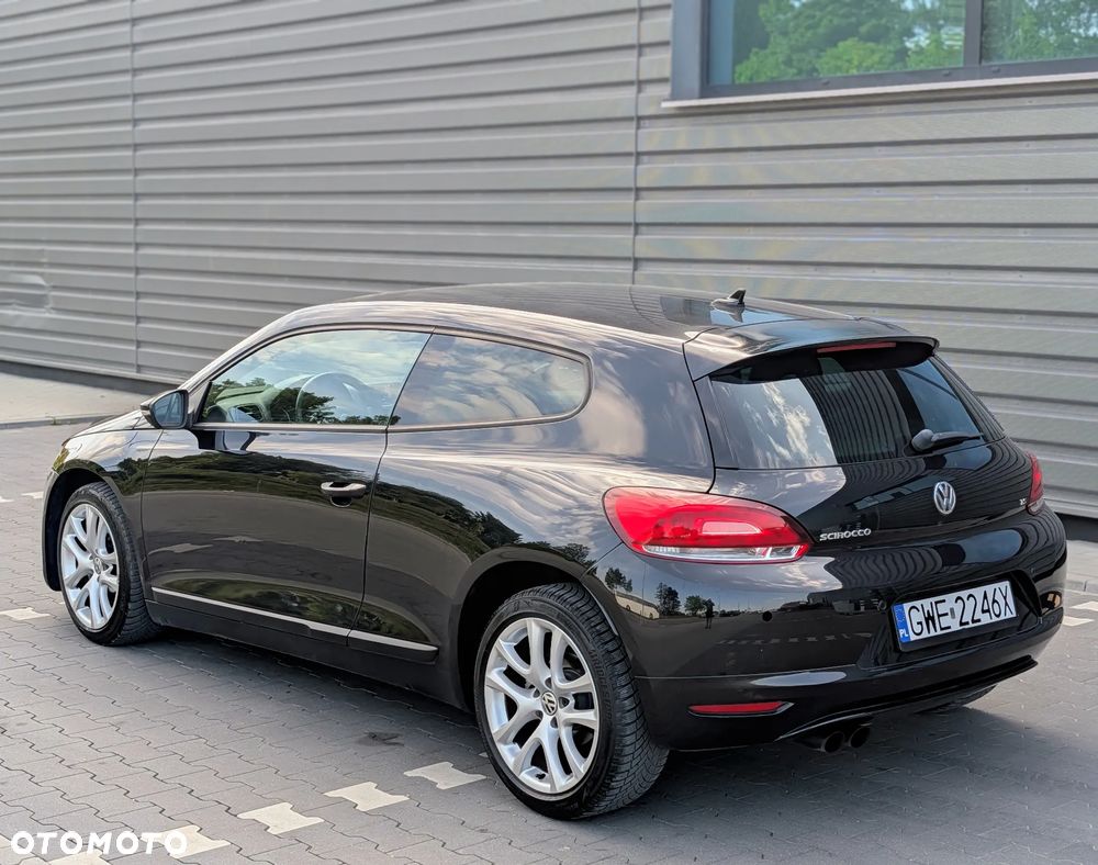 Volkswagen Scirocco 1.4 TSI Life - 2