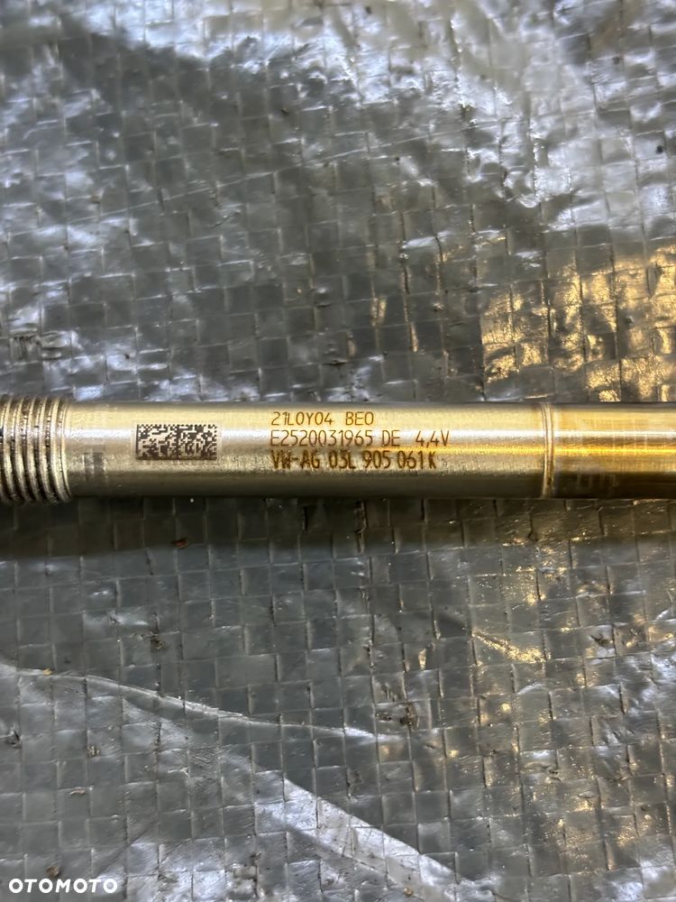 Vw Skoda Audi świeca żarowa 03L905061K - 3