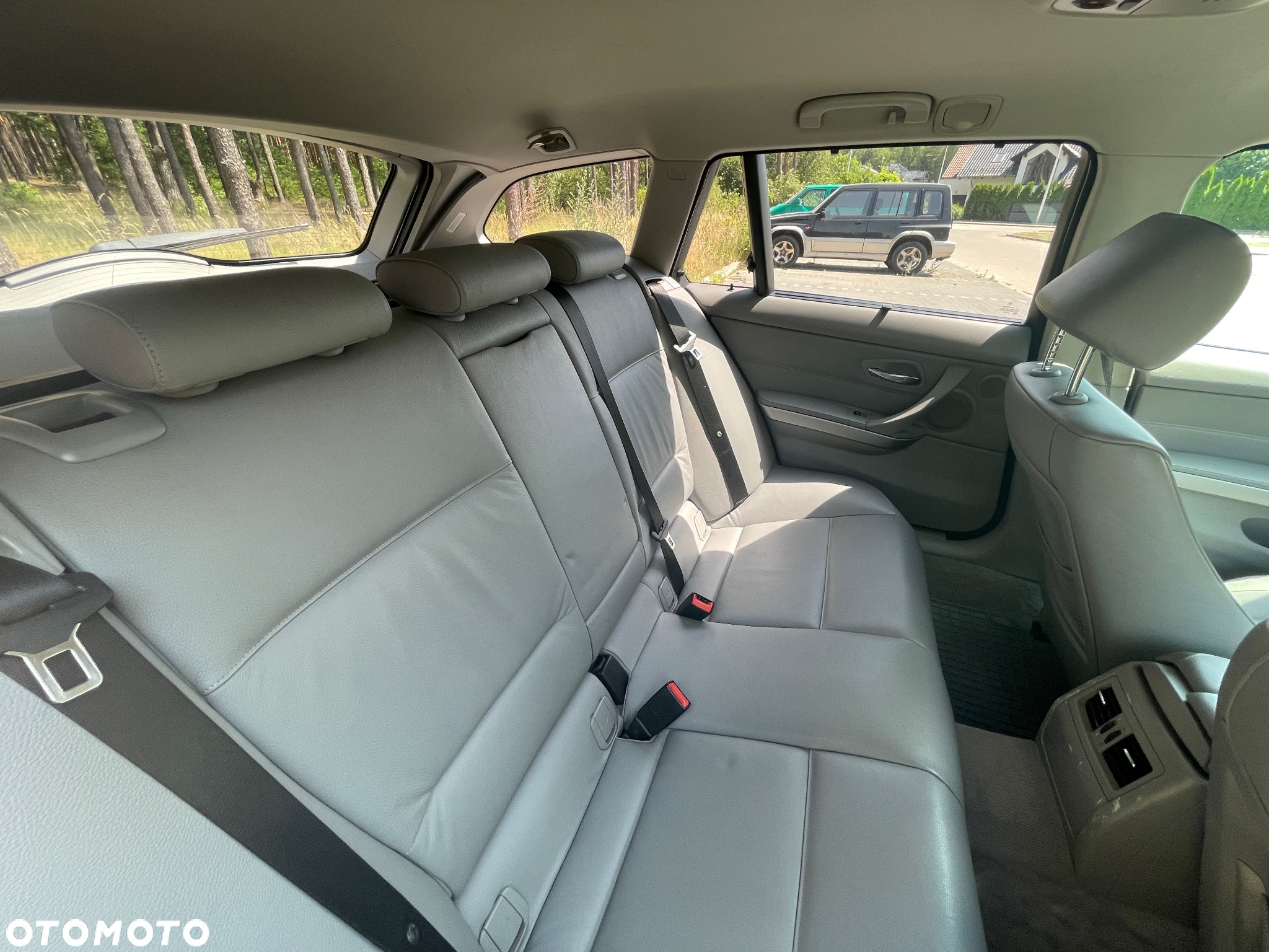 BMW Seria 3 325d - 13