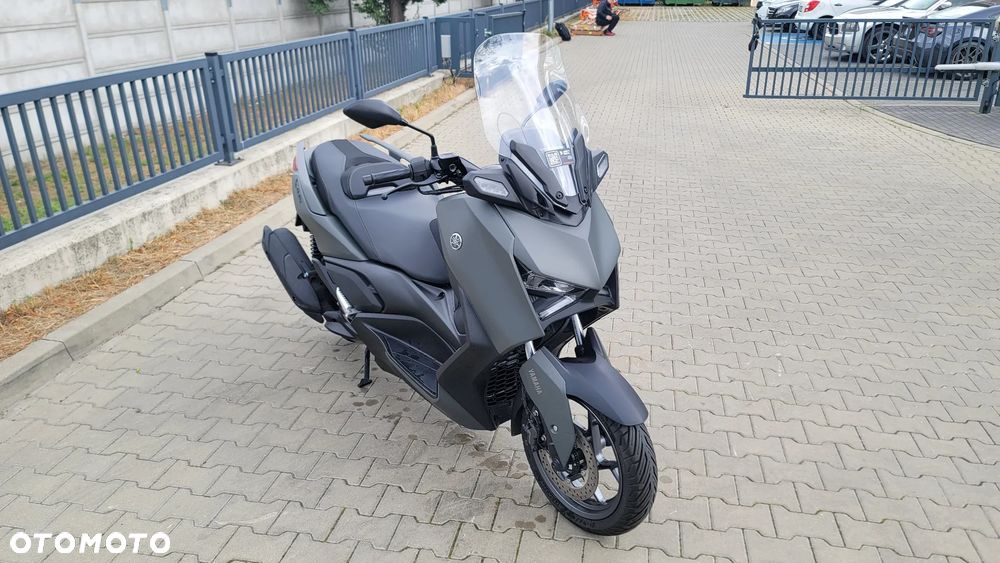 Yamaha X-max - 4