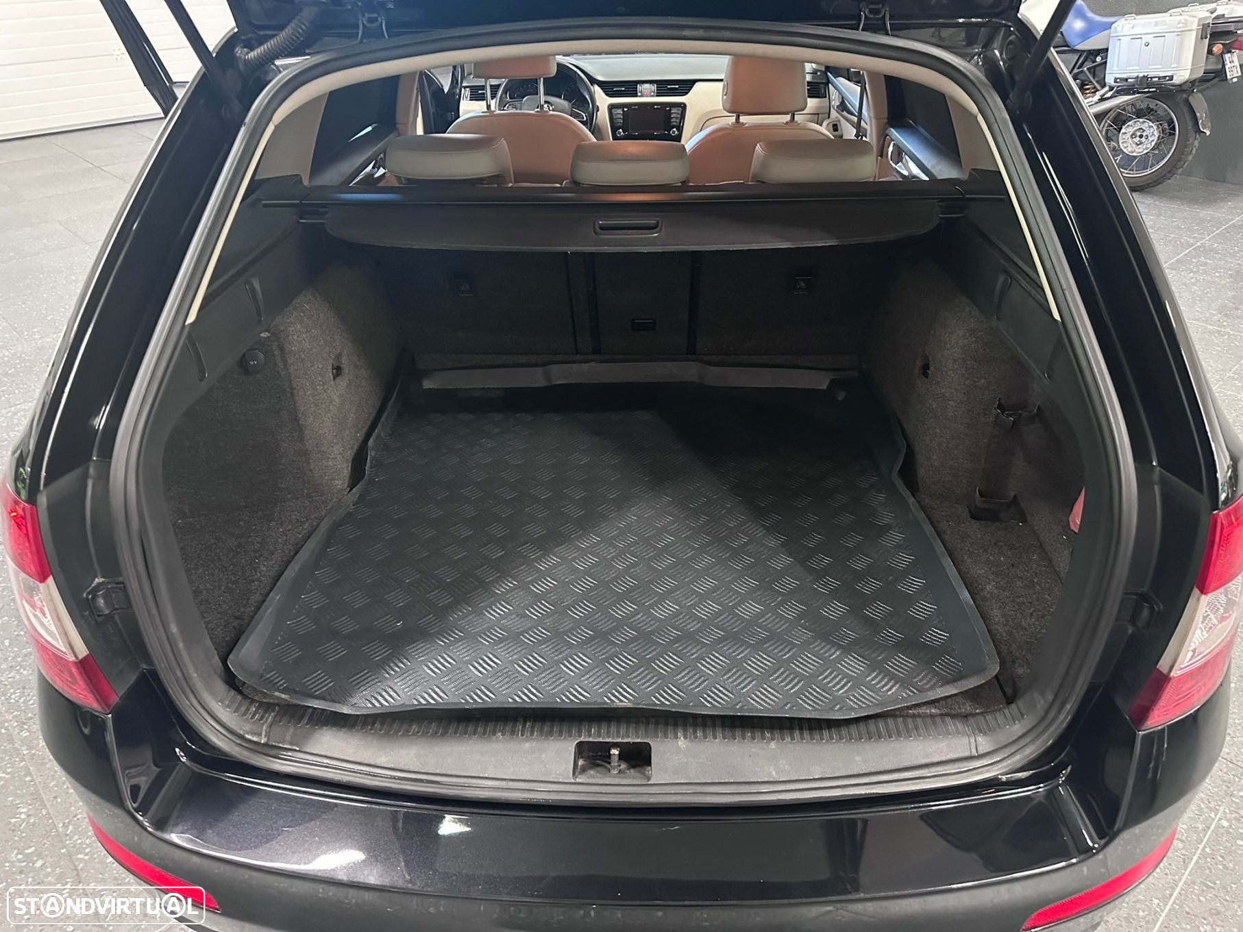 Skoda Octavia Break 2.0 TDi Elegance - 12