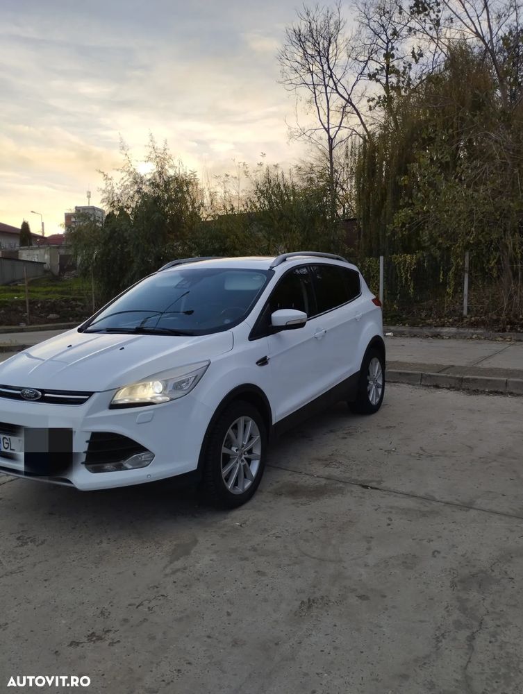 Ford Kuga 2.0 TDCi Powershift 4WD Titanium - 1