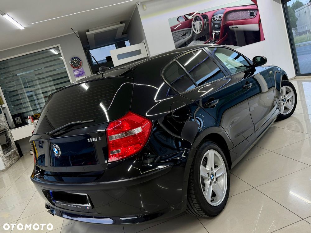 BMW Seria 1 - 15